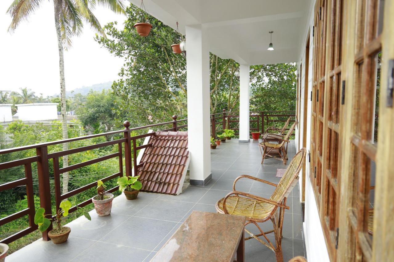 Periyar Woods Bed & Breakfast Thekkady Ngoại thất bức ảnh