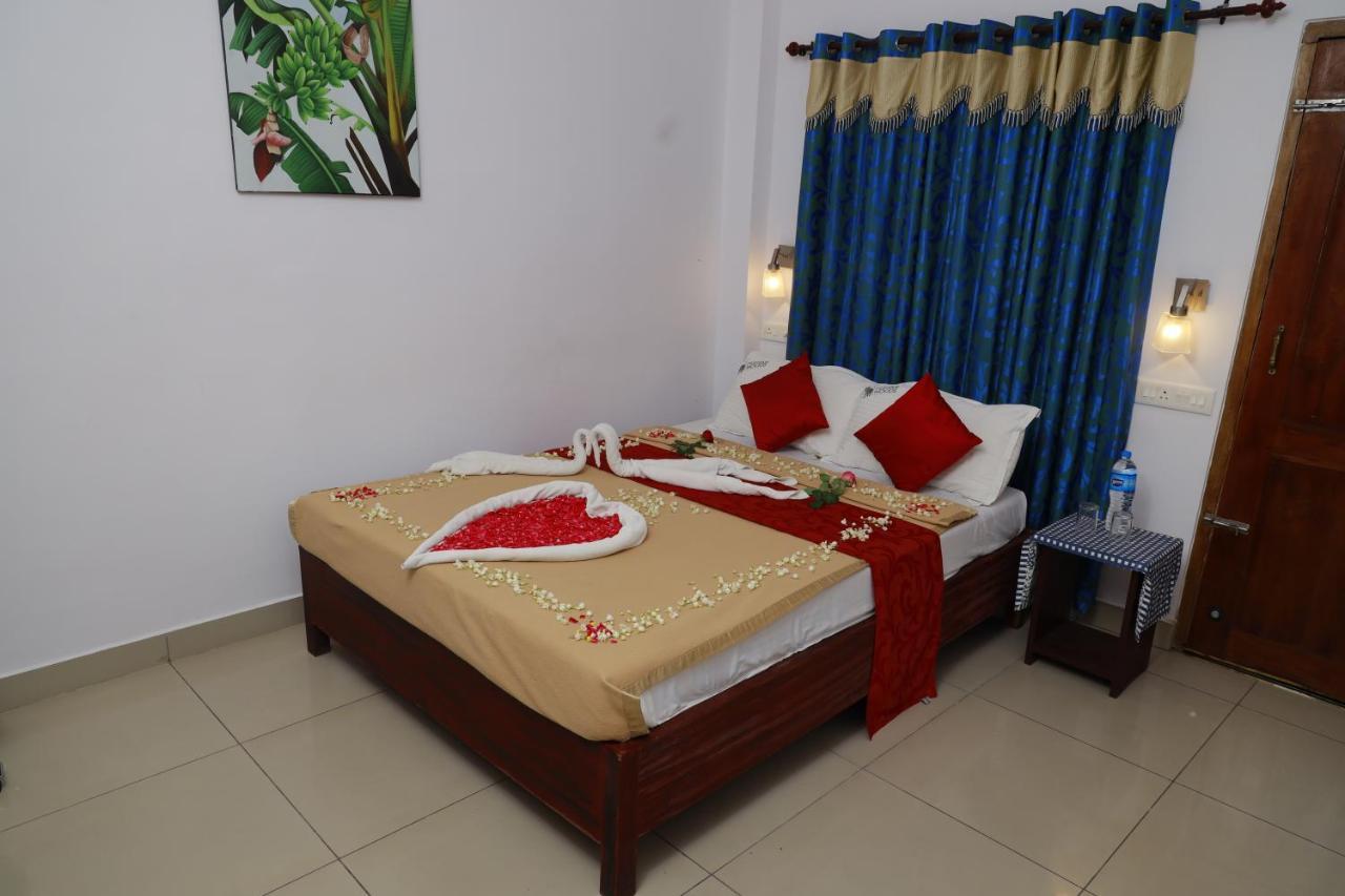Periyar Woods Bed & Breakfast Thekkady Ngoại thất bức ảnh