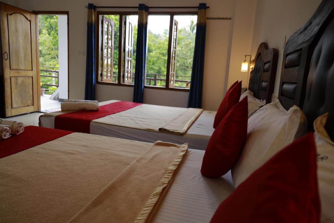 Periyar Woods Bed & Breakfast Thekkady Ngoại thất bức ảnh