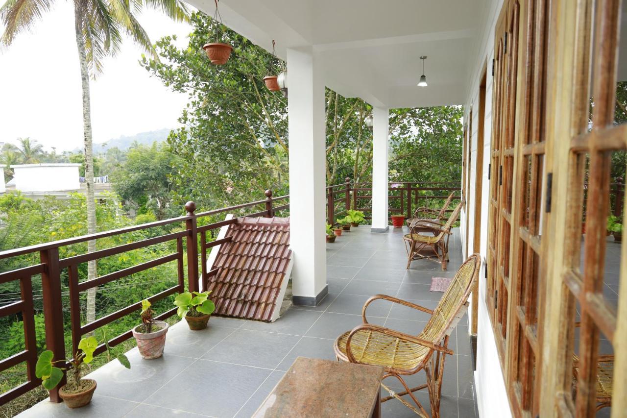 Periyar Woods Bed & Breakfast Thekkady Ngoại thất bức ảnh