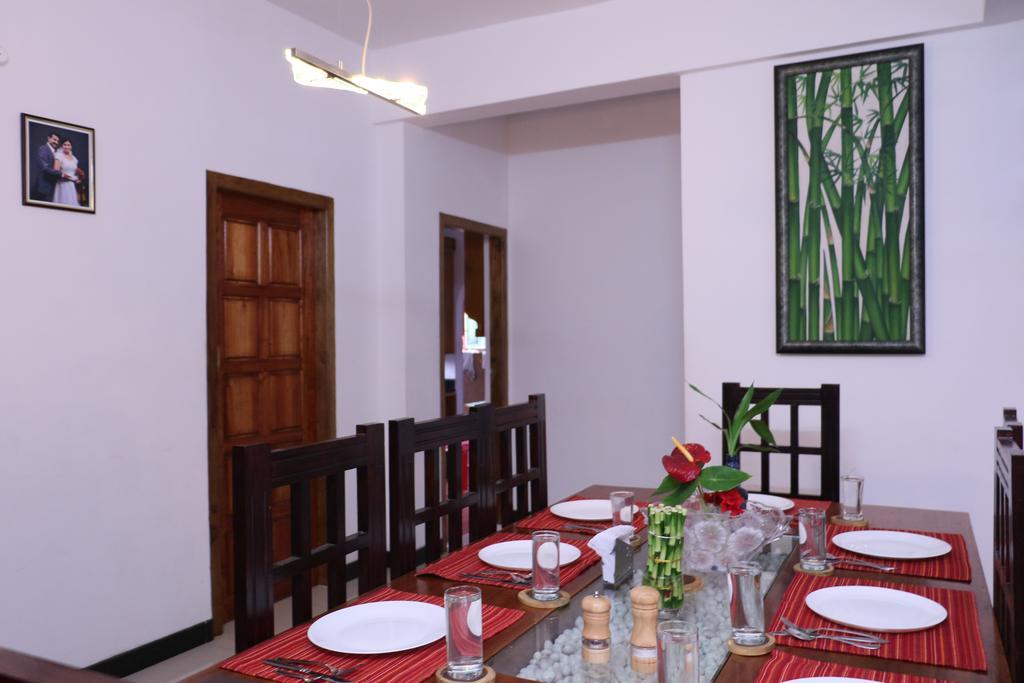 Periyar Woods Bed & Breakfast Thekkady Phòng bức ảnh